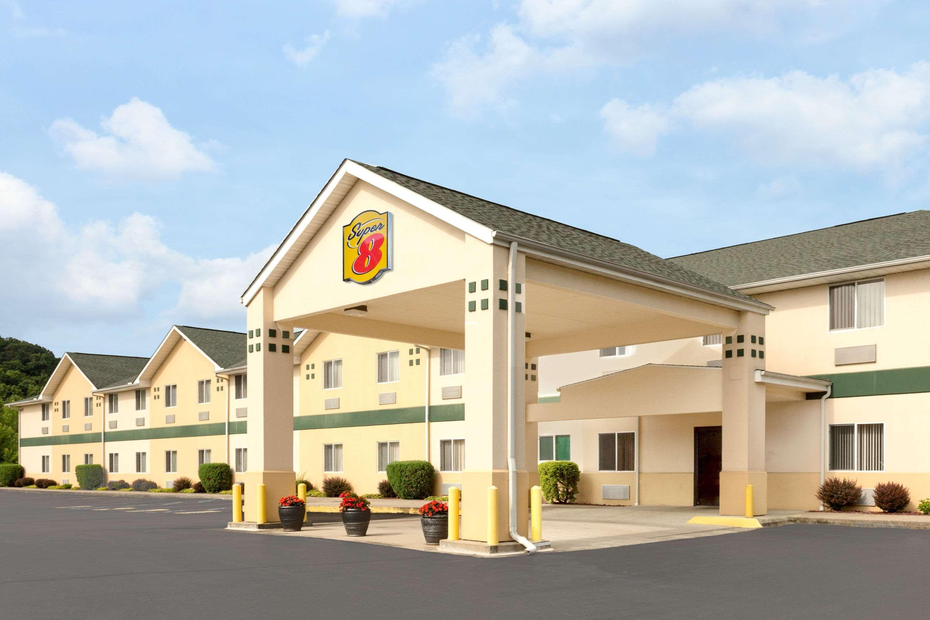 Super 8 By Wyndham Athens Ξενοδοχείο Εξωτερικό φωτογραφία